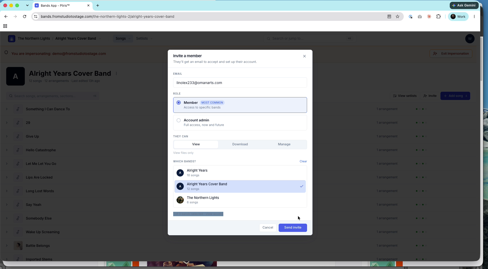The Invite a member dialog with View access for one band.